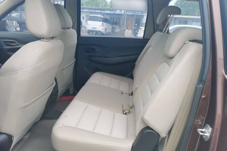 Used Wuling Hongguang 2019 1.5L S Standard Version China VI LAR
