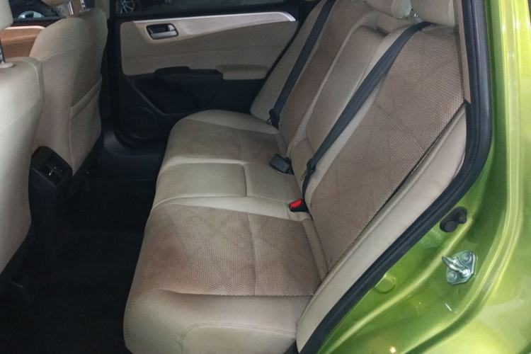 Used Honda Jade 2014 1.8L Automatic Comfort Elite Version 5 Seats
