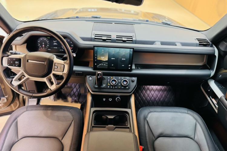 Used Land Rover Defender 2023 Facelift 110 3.0T P400 X-DYNAMIC HSE
