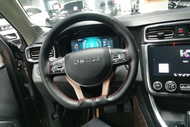 Used Lynk & Co 01 2017 2.0T Two-Wheel Drive Pro Edition
