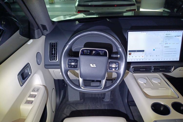 Used Li Auto L9 2022 Max model