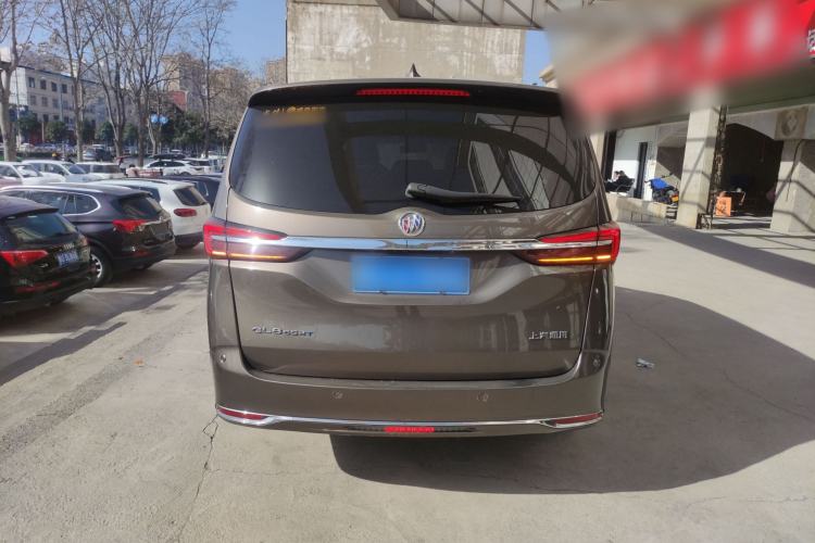 Used Buick GL8 2022 Land Cruiser Executive Class 652T Smart Luxury Model