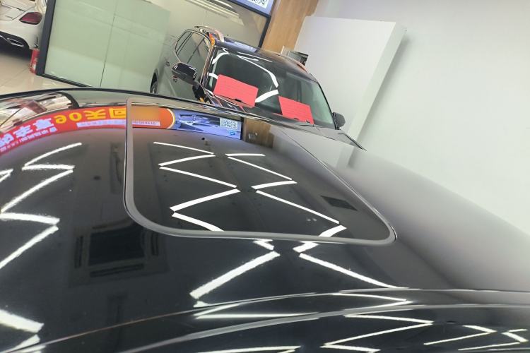 Used Mercedes-Benz E-Class 2016 E 300 L Sporty and Stylish Model
