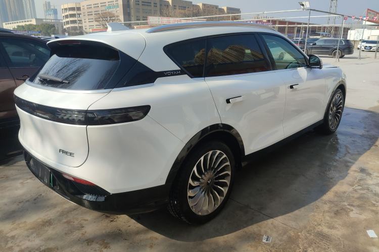 Used VOYAH FREE 2021 Four-Wheel Drive Standard All-Electric Exclusive Luxury Package
