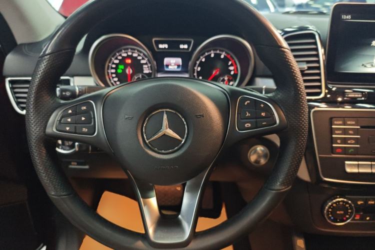 Used Mercedes-Benz GLE Coupe 2015 GLE 320 4MATIC Coupe SUV
