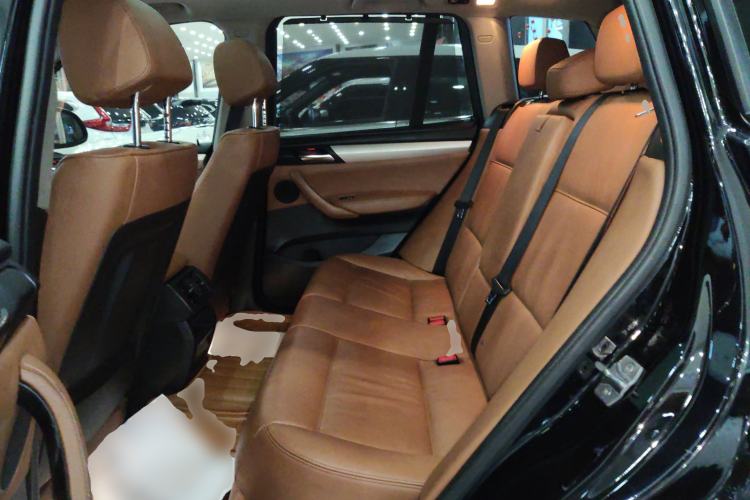 Used BMW X3 2016 xDrive20i Leading Model 5 Seats
