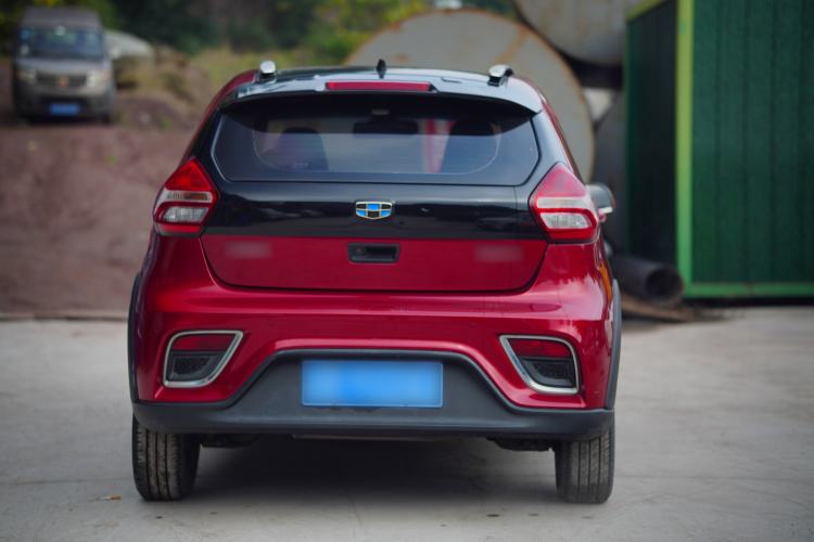 Used Geely Auto Vision X1 2017 1.3L Automatic Fun Edition
