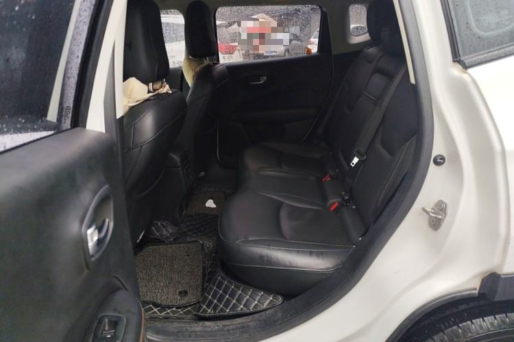 Used  Compass 2019 220T Automatic Home Enjoy Cool Edition
