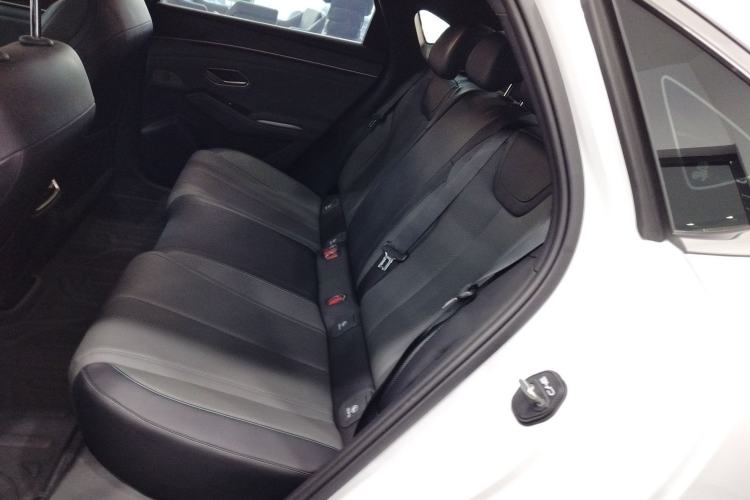 Used BYD Qin L 2024 DM-i 120KM Leading Model
