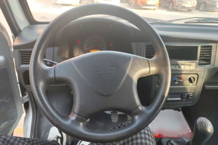 Used Wuling Zhiguang 2020 1.2L Practical Model China VI LSI
