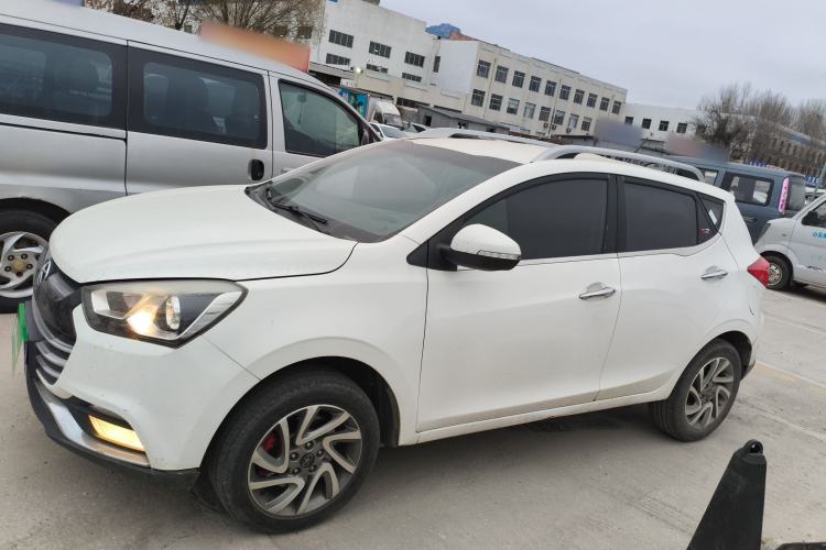 Used  Refine S2 2015 1.5L Manual Luxury Smart Model
