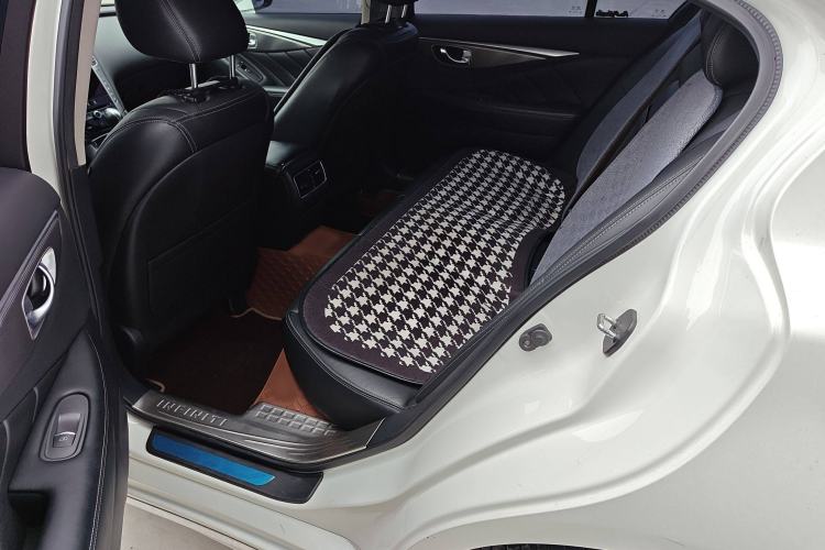 Used Infiniti Q50L 2016 2.0T Enjoyment Edition
