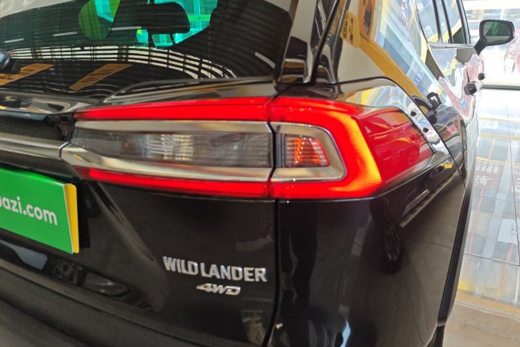 Used Toyota Wildlander 2020 2.0L CVT 4x4 Luxury Edition