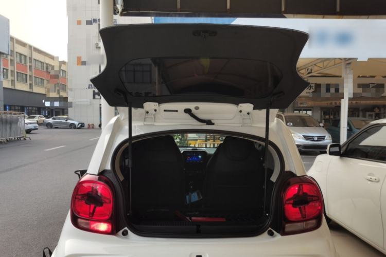 Used Roewe Clever 2021 302km Excellence Edition
