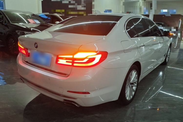 Used BMW 5 Series 2018 525Li Luxury Package