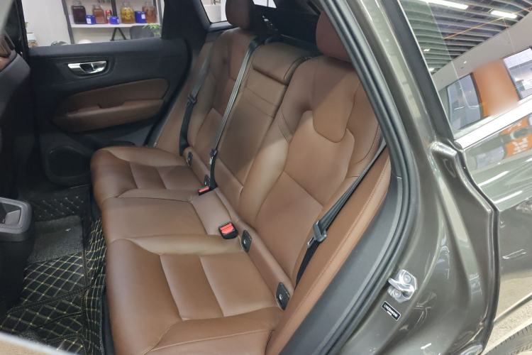 Used Volvo XC60 2021 T5 4x4 Smart Luxury Edition
