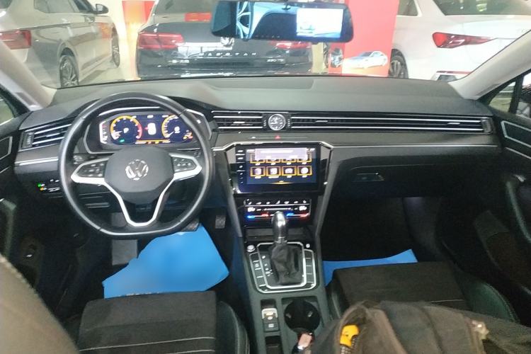 Used Volkswagen Magotan 2020 330TSI DSG Leading Model
