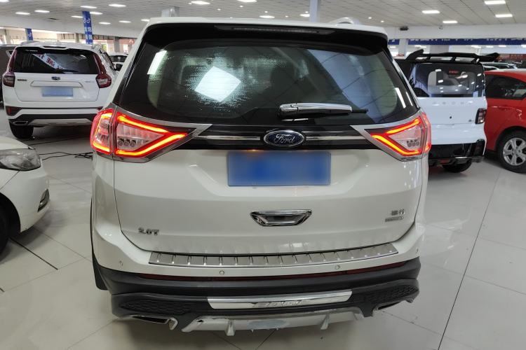 Used Ford Edge 2016 EcoBoost 245 Two-Wheel-Drive Titanium 5-Seater
