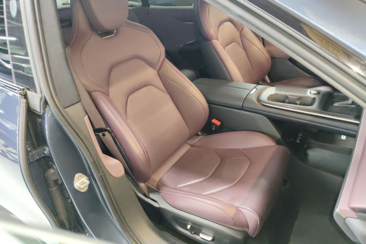 Used  SU7 2024 Four-Wheel Drive Ultra-Long Range Advanced Intelligent Driving Max Edition
