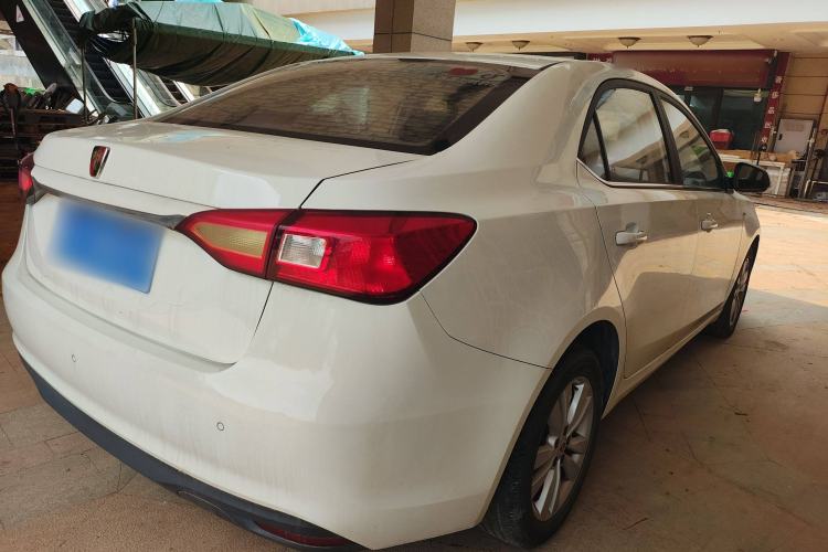 Used Roewe 360 2015 1.5L Automatic Luxury Edition
