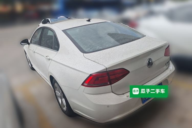 Used Volkswagen Lamando 2015 280TSI DSG Comfort Edition
