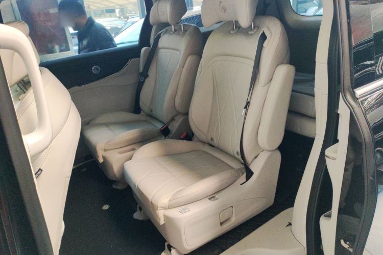 Used FORTHING Xinghai V9 2024 1.5TD 200km Chinese Knot Series Luxury Version
