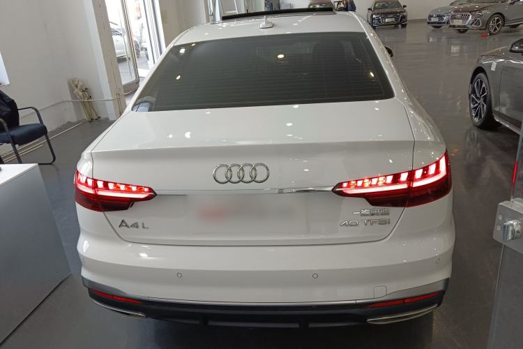 Used Audi A4L 2024 40 TFSI Fashion Dynamic Model
