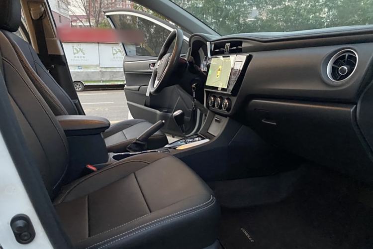 Used Toyota Corolla 2017 Revised Version 1.2T S-CVT GL-i
