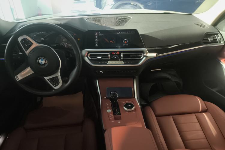 Used BMW 3 Series 2021 Second Facelift 325Li M Sport Package
