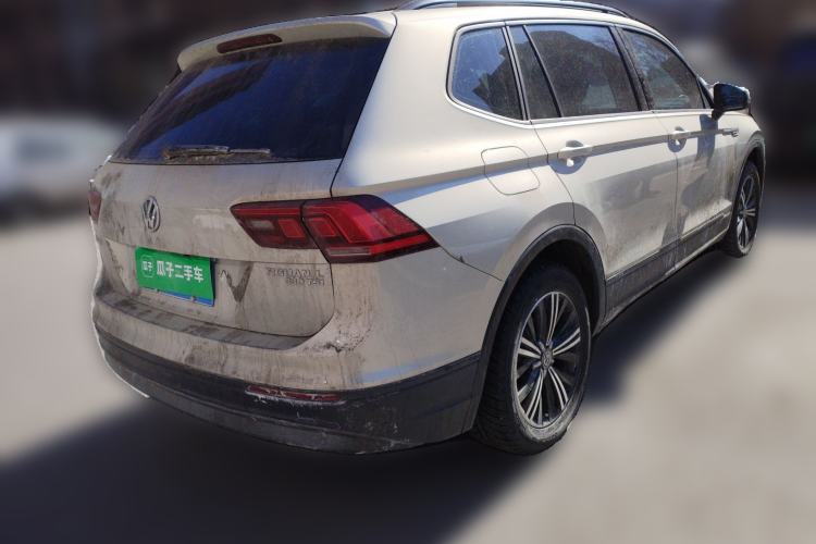 Used Volkswagen Tiguan L 2020 330TSI Automatic Two-Wheel Drive Luxury Edition China VI Standard
