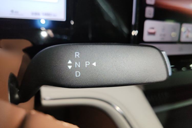 Used BYD Xia 2025 DM-i 1.5T 180km Excellence Model
