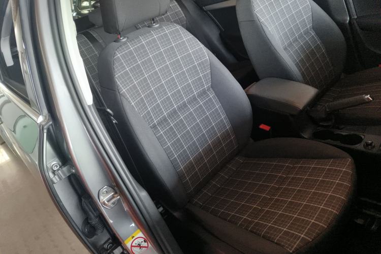 Used Skoda Octavia 2019 1.5L Automatic SmartDrive Comfort Edition China VI Standard
