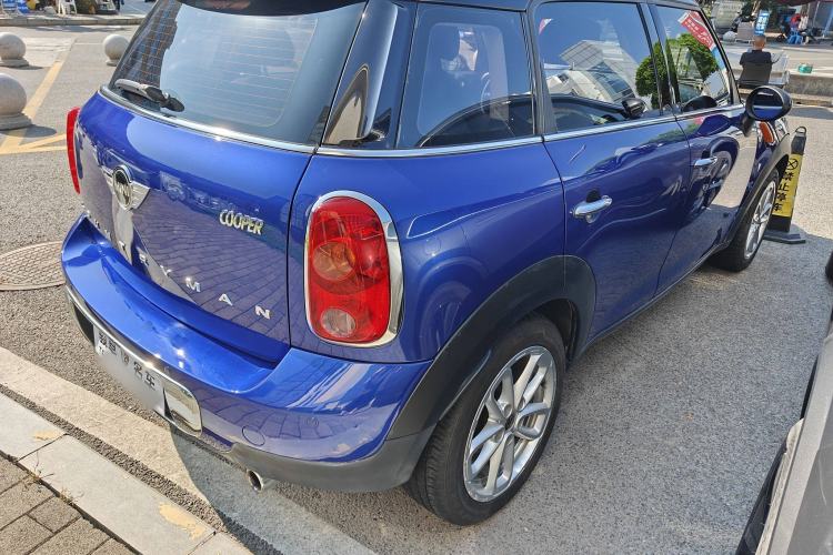 Used  Countryman 2014 1.6L COOPER Fun
