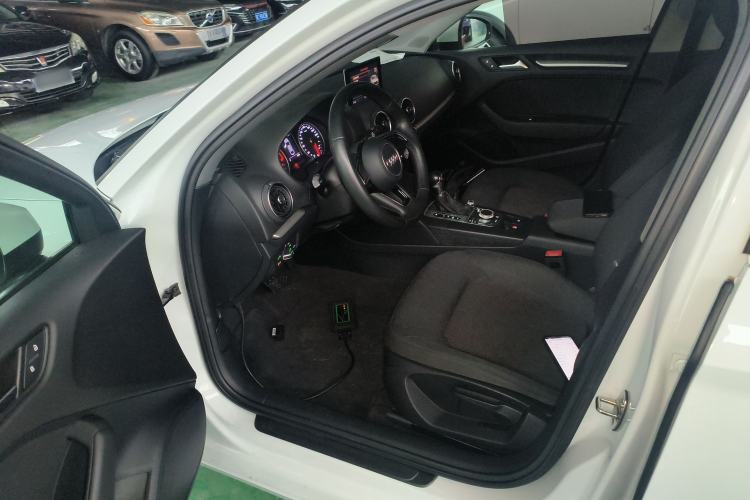 Used Audi A3 2017 Limousine 35 TFSI Ambition Edition