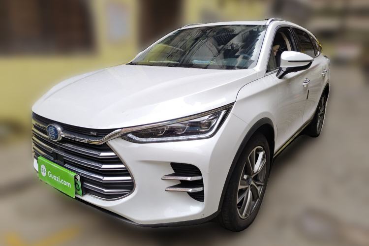 Used BYD Tang New Energy 2018 DM 2.0T All-Wheel Drive Smart Connectivity Luxury Model 7 Seats China V Emission Standard