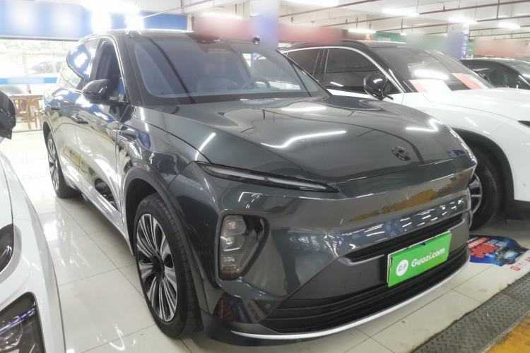 Used Nio ES8 2023 100kWh Signature Edition
