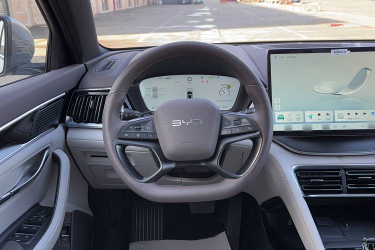 Used BYD Song PLUS New Energy 2025 EV Intelligent Driving Version 520km Premium Model
