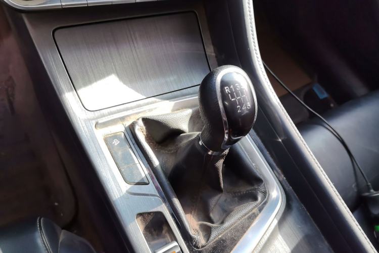 Used Changan CS55PLUS 2020 1.5T Manual Colorful Model
