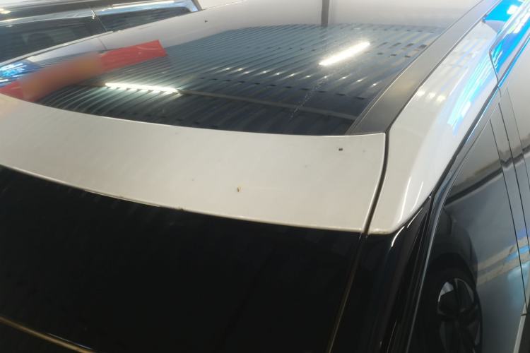 Used XPeng X9 2024 702 Ultra-Long Range Max
