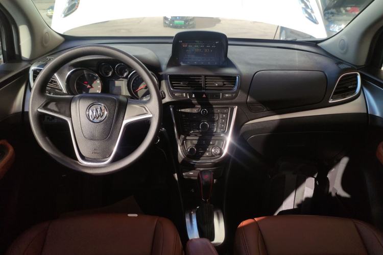 Used Buick Encore 2015 1.4T Automatic Two-Wheel Drive Urban Elite Version
