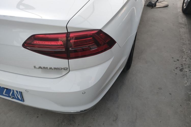 Used Volkswagen Lamando 2021 230TSI DSG Fashion Edition
