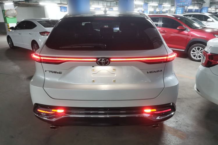 Used Toyota Venza 2023 2.0L CVT Two-Wheel Drive Luxury Edition