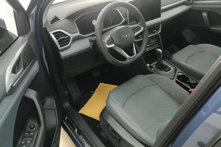 Used Volkswagen Tharu 2024 300TSI Two-Wheel-Drive Full Moon Edition
