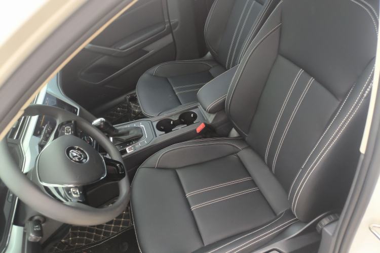 Used Volkswagen Lamando 2021 230TSI DSG Fashion Edition
