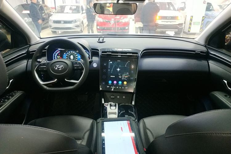 Used Hyundai Tucson 2023 Tucson L 1.5T Automatic Two-Wheel Drive DLX Luxury Edition