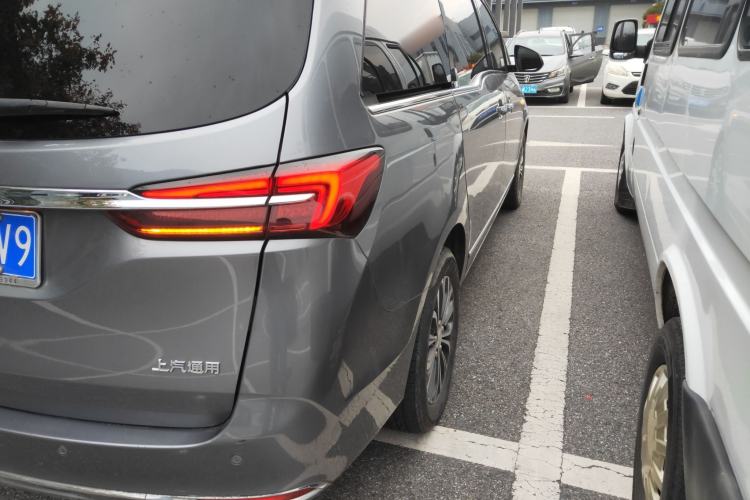 Used Buick GL8 2022 Land Business Class 652T Luxury Model
