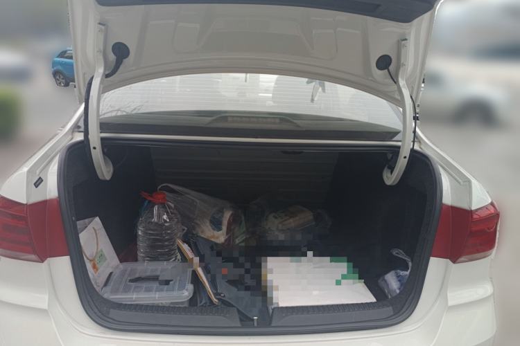 Used Volkswagen Santana 2016 1.6L Manual Fashion Edition
