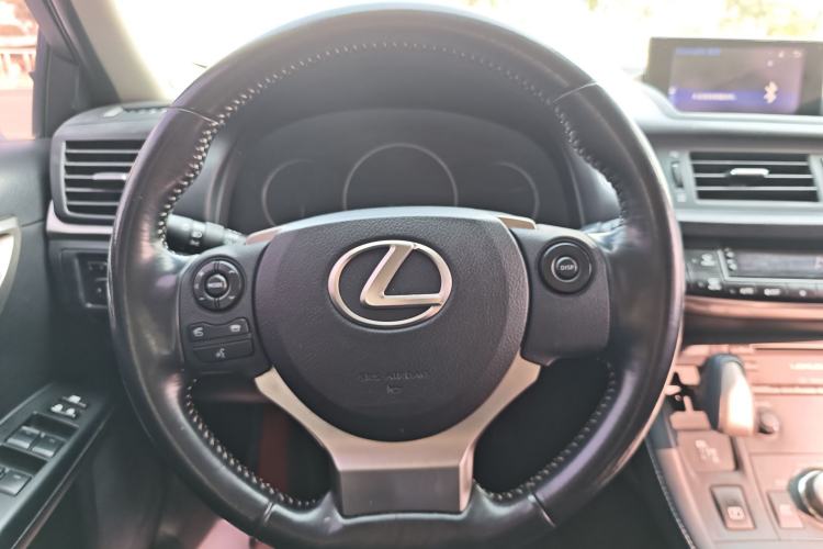 Used Lexus CT 2014 CT200h Comfort Edition Monochrome