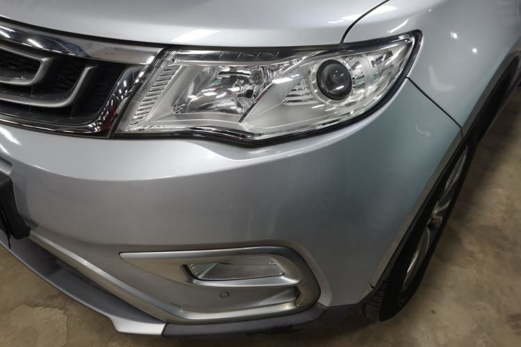 Used Geely Auto Emgrand X7 Sport 2016 2.0L Manual ZhiShang Version
