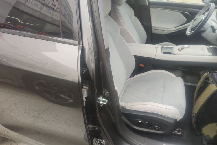 Used VOYAH FREE 2025 318 318 km Rear-Drive Touring Edition